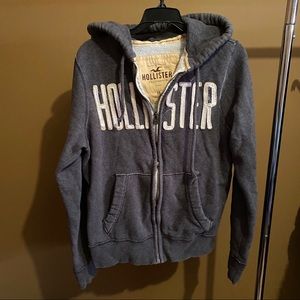 Hollister zip up sweater size M